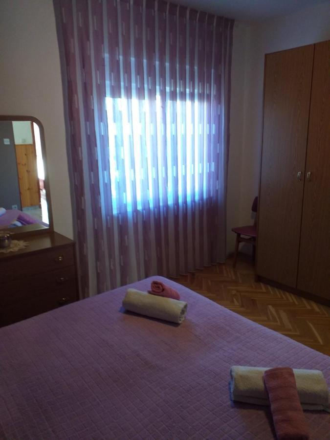Apartamento Lori Pula Exterior foto